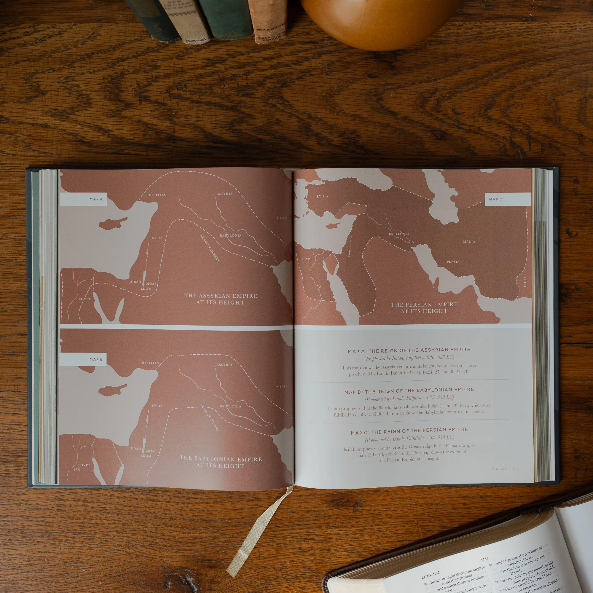 Bible Maps Handbook - Image 8