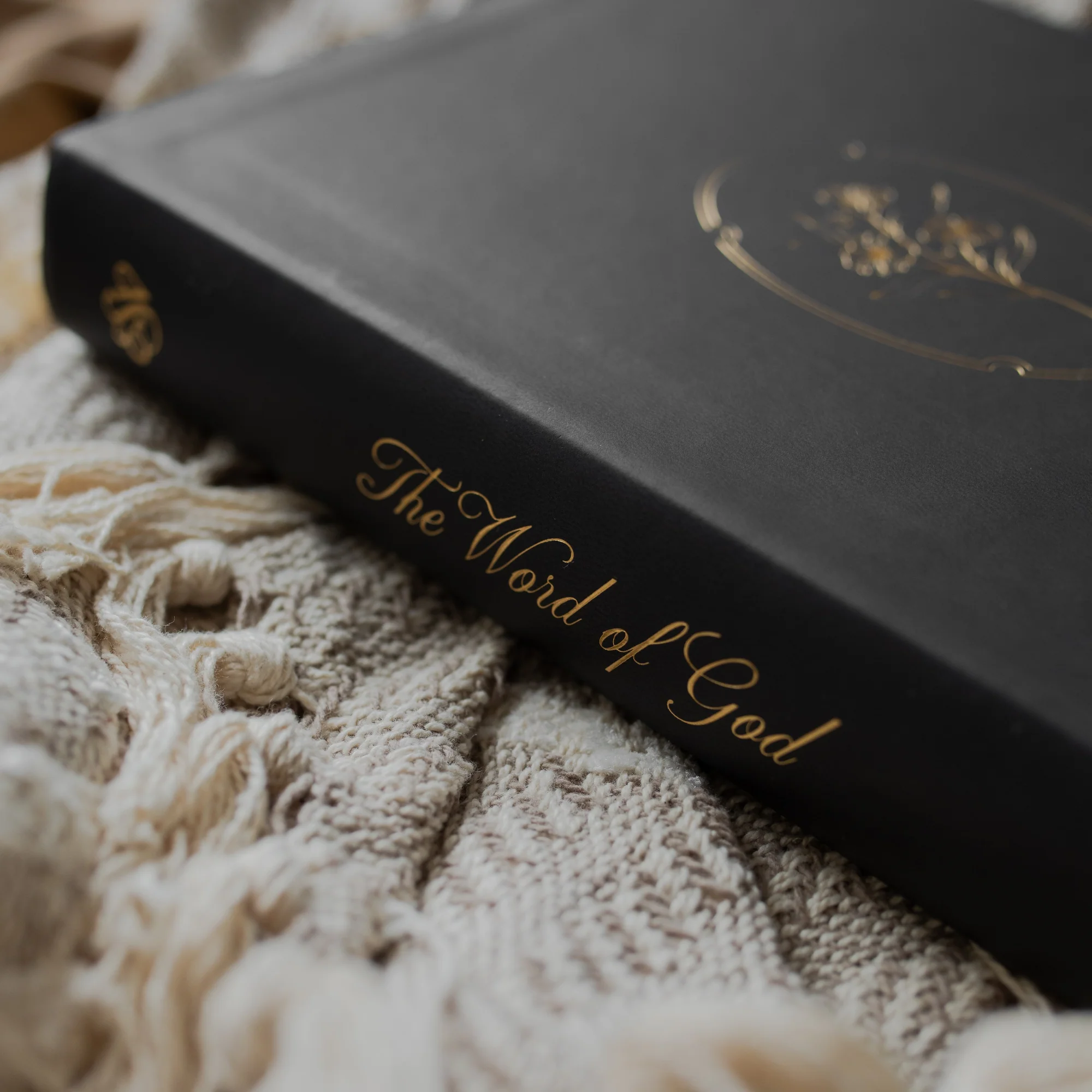ESV Wide Margin Reference Bible - Morning Glory - Image 3