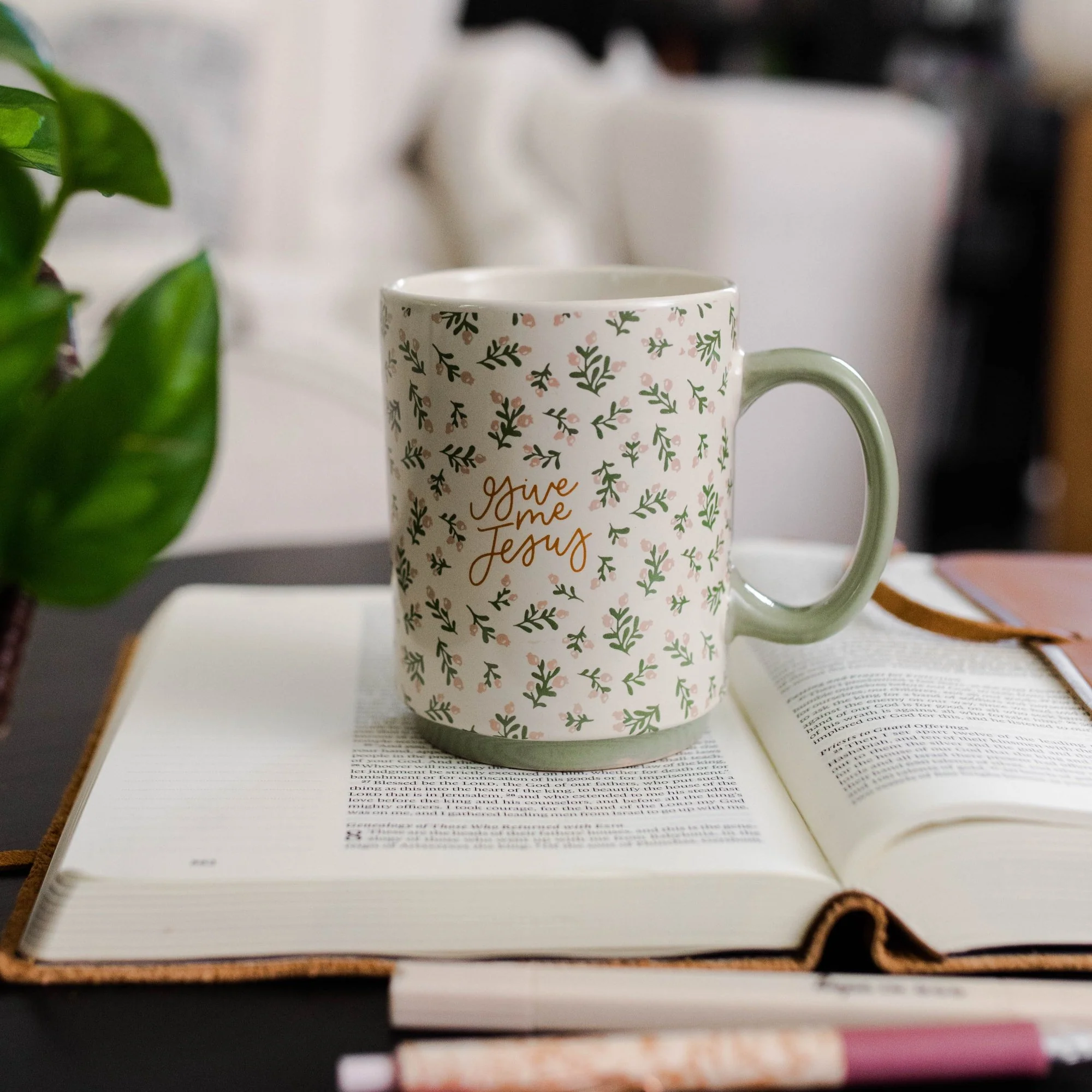 Give Me Jesus Floral Mug - Image 2
