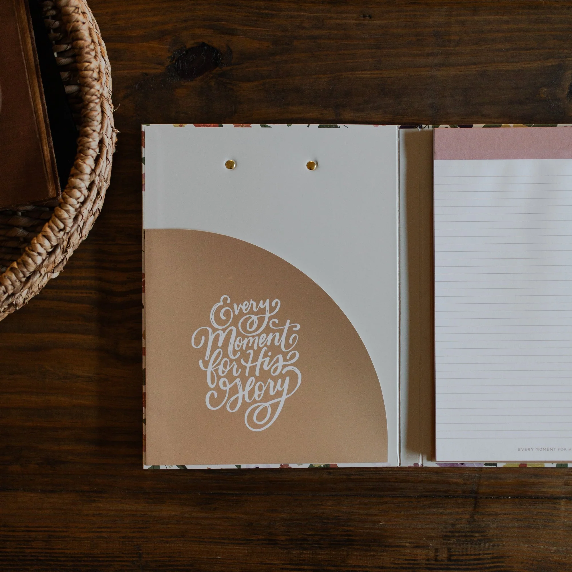Magnolia Floral Padfolio - Image 2