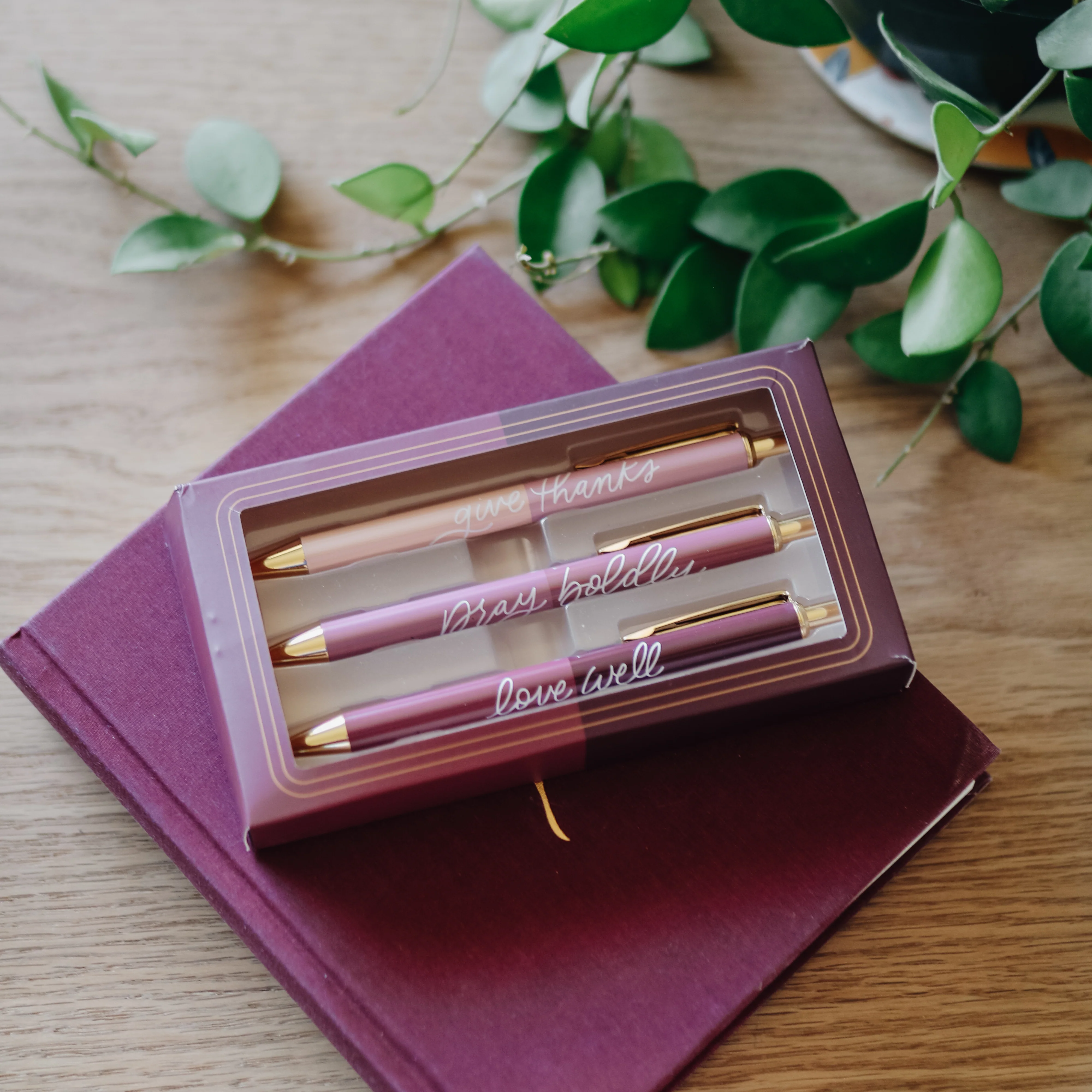 Rose Tone Pen Set - Image 2